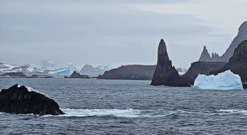 Water World Islands 10.jpg