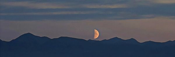 Alien Moon 15-1.jpg